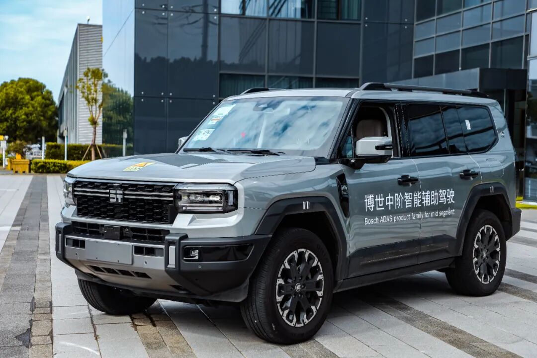 博(bó)世(shì)中(zhōng)阶(jiē)智能辅助驾驶迎来批量交付